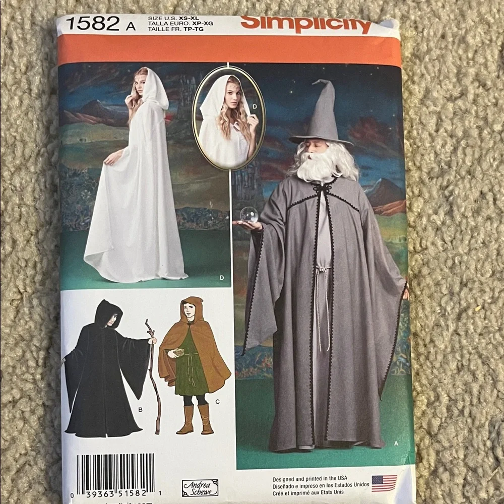 Simplicity Renaissance Costume Collection - Green and Brown - Picture 6 of 10